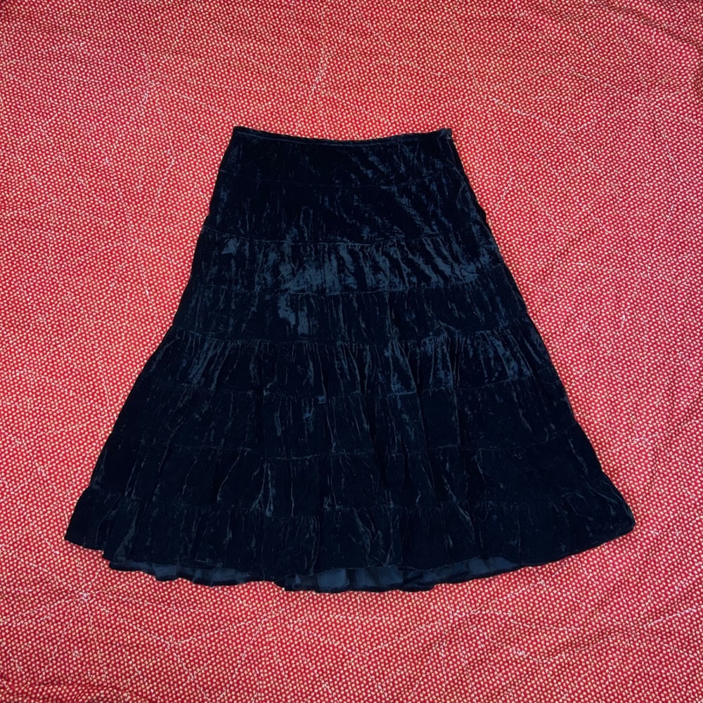 Apostrophe Black 2000s vintage Velvet Tiered maxi Skirt